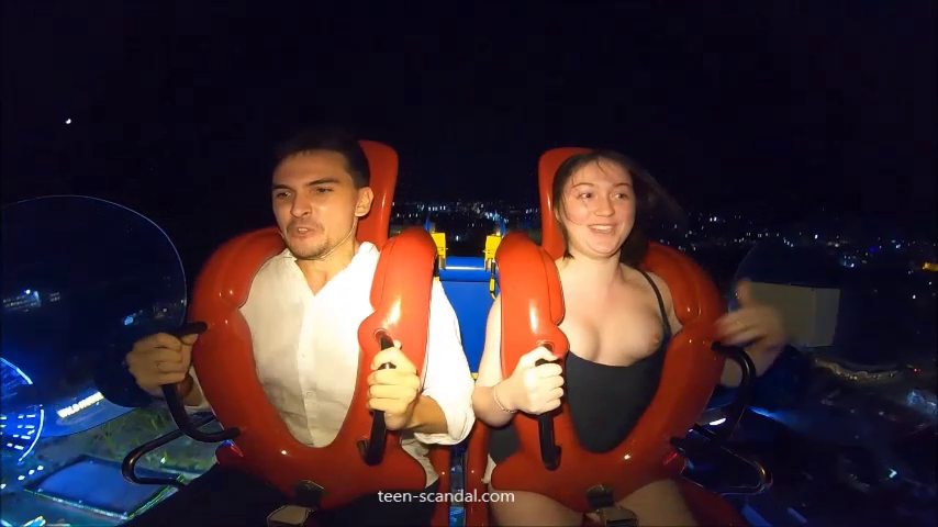 Funfair Theme Park Girls Slingshot Oops Tits Out Flashing In