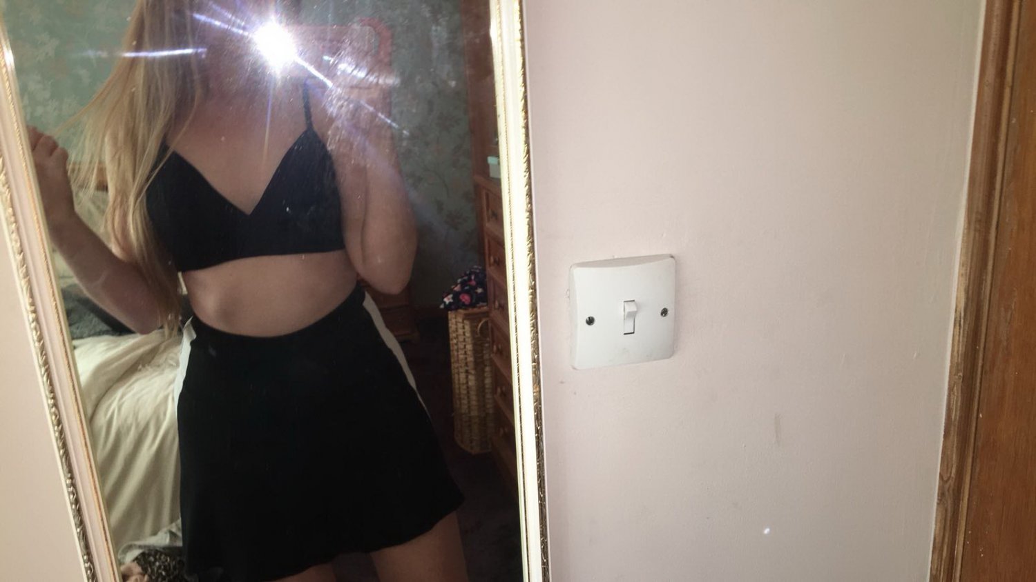 Selfie babe #UaapgqV6