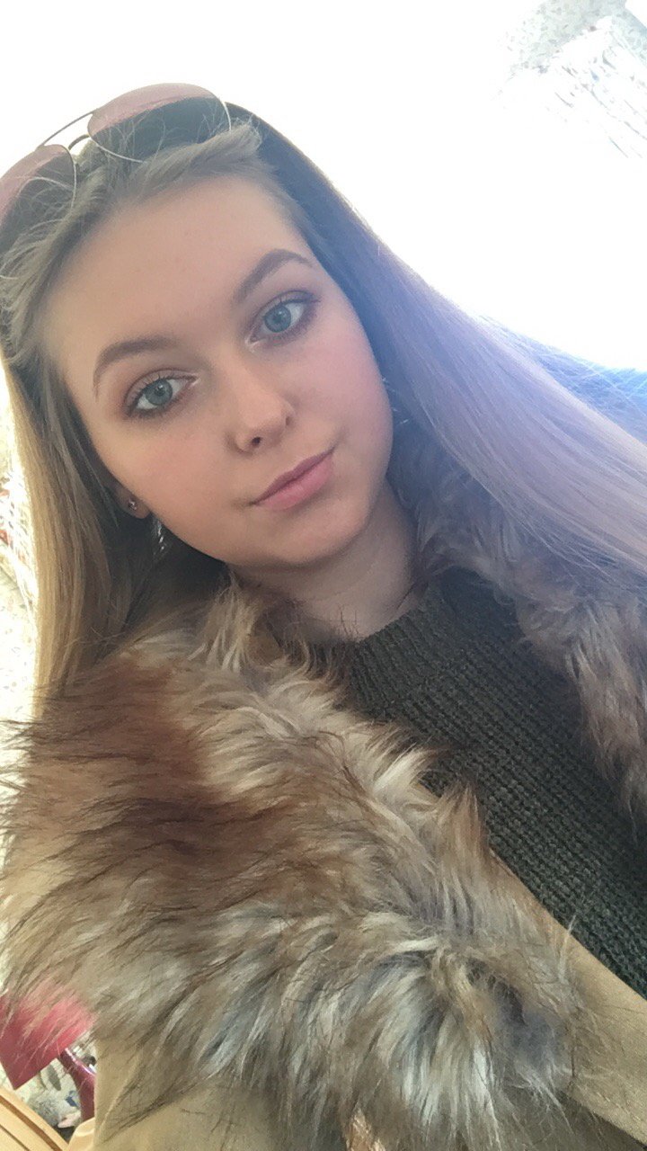 Selfie babe #j4Bm2OF1