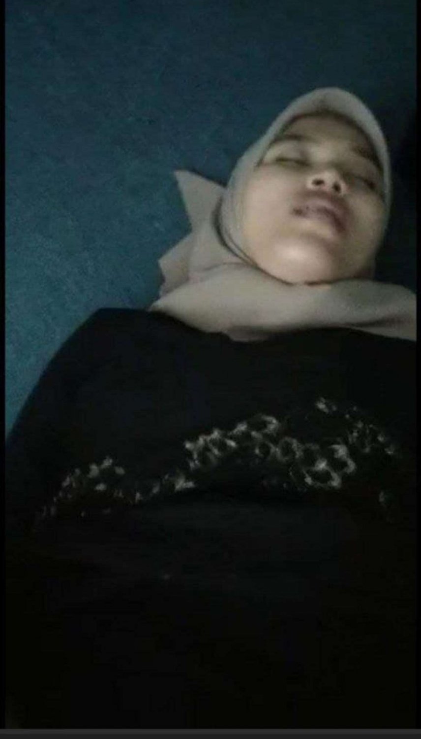 jilbab cantik di pake pacar... - Porn - EroMe