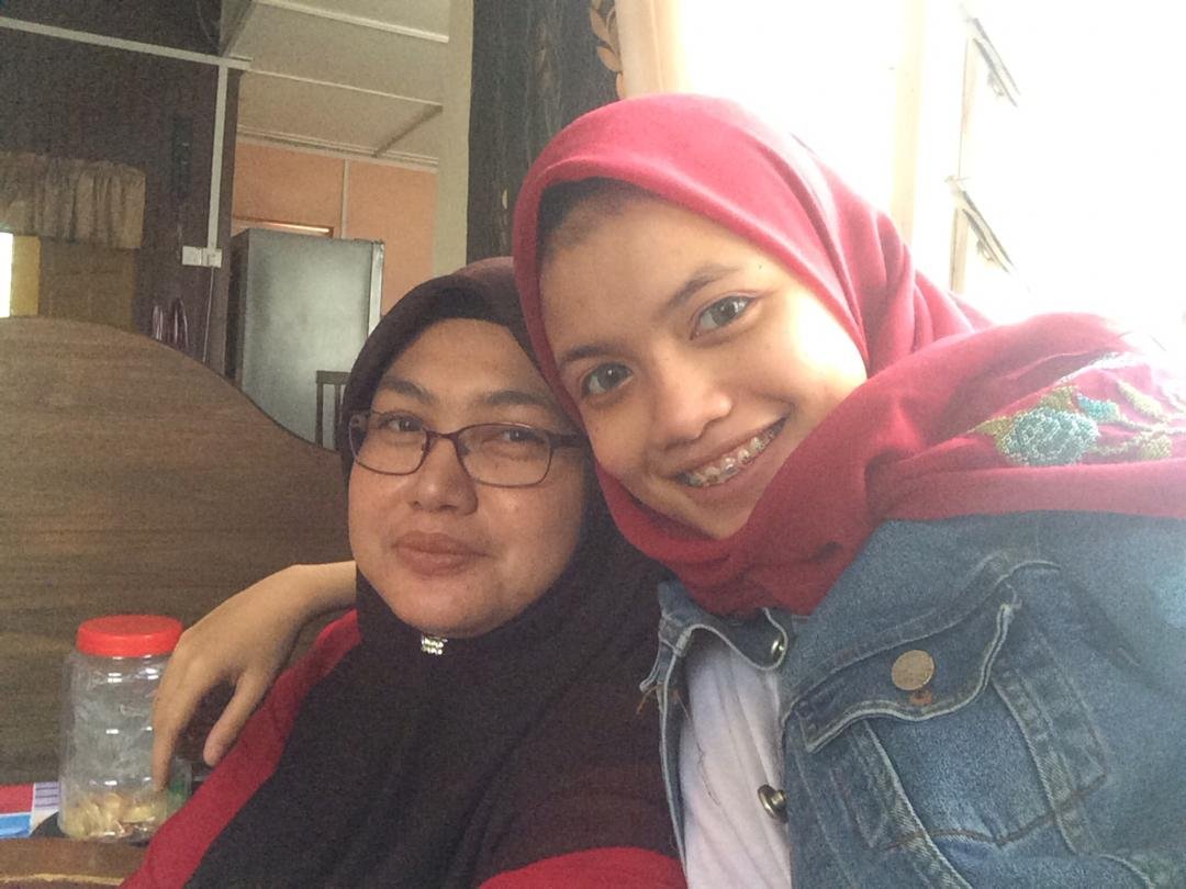 Amira #VSj0ZeWd