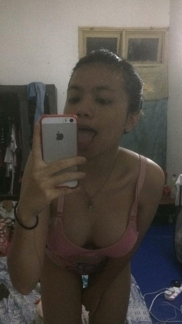 Amira #VWx2x2GE