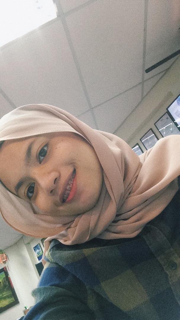 Amira #ppWgjQ8V