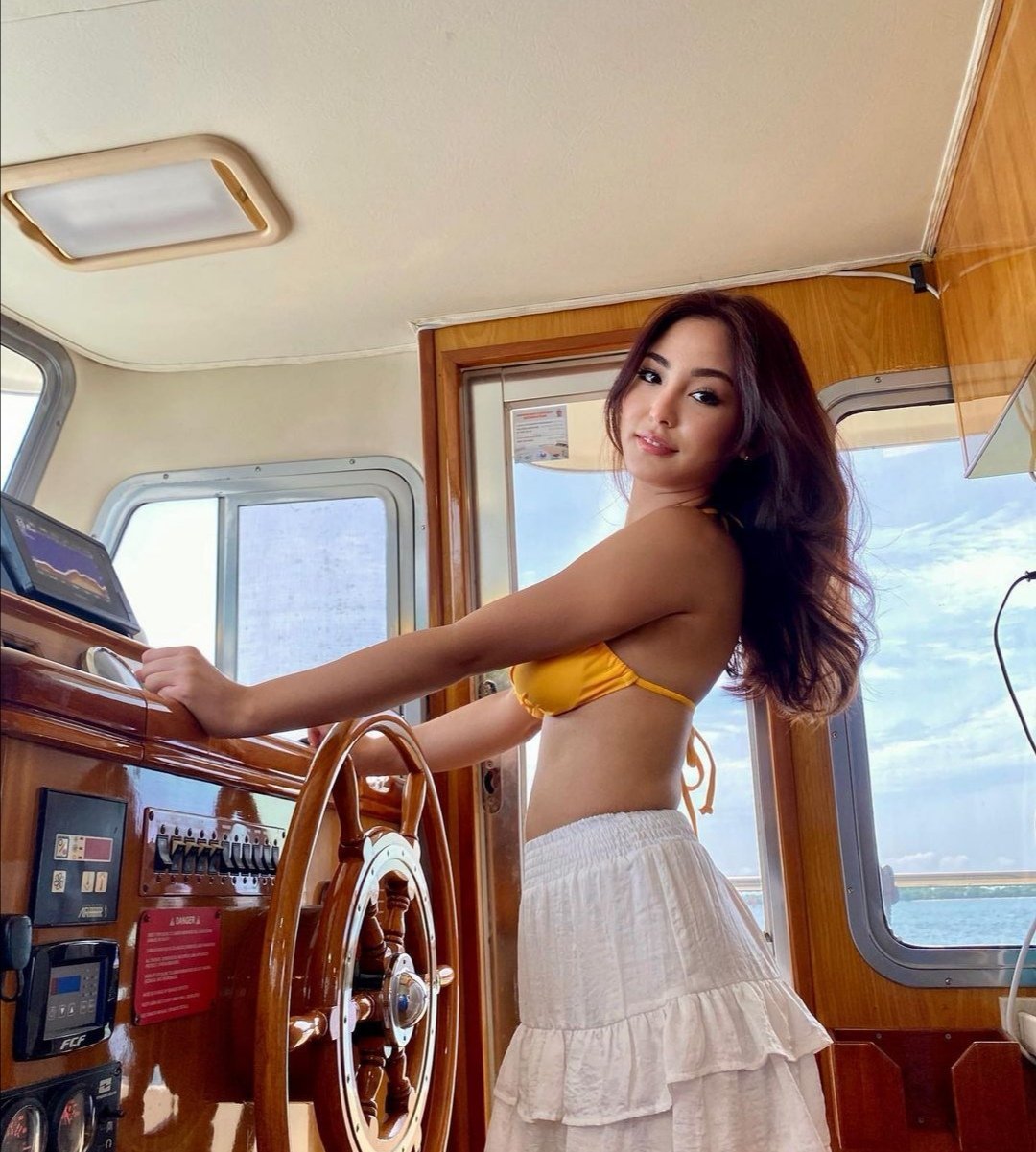 SG influencer Keisha #jmafHcUJ