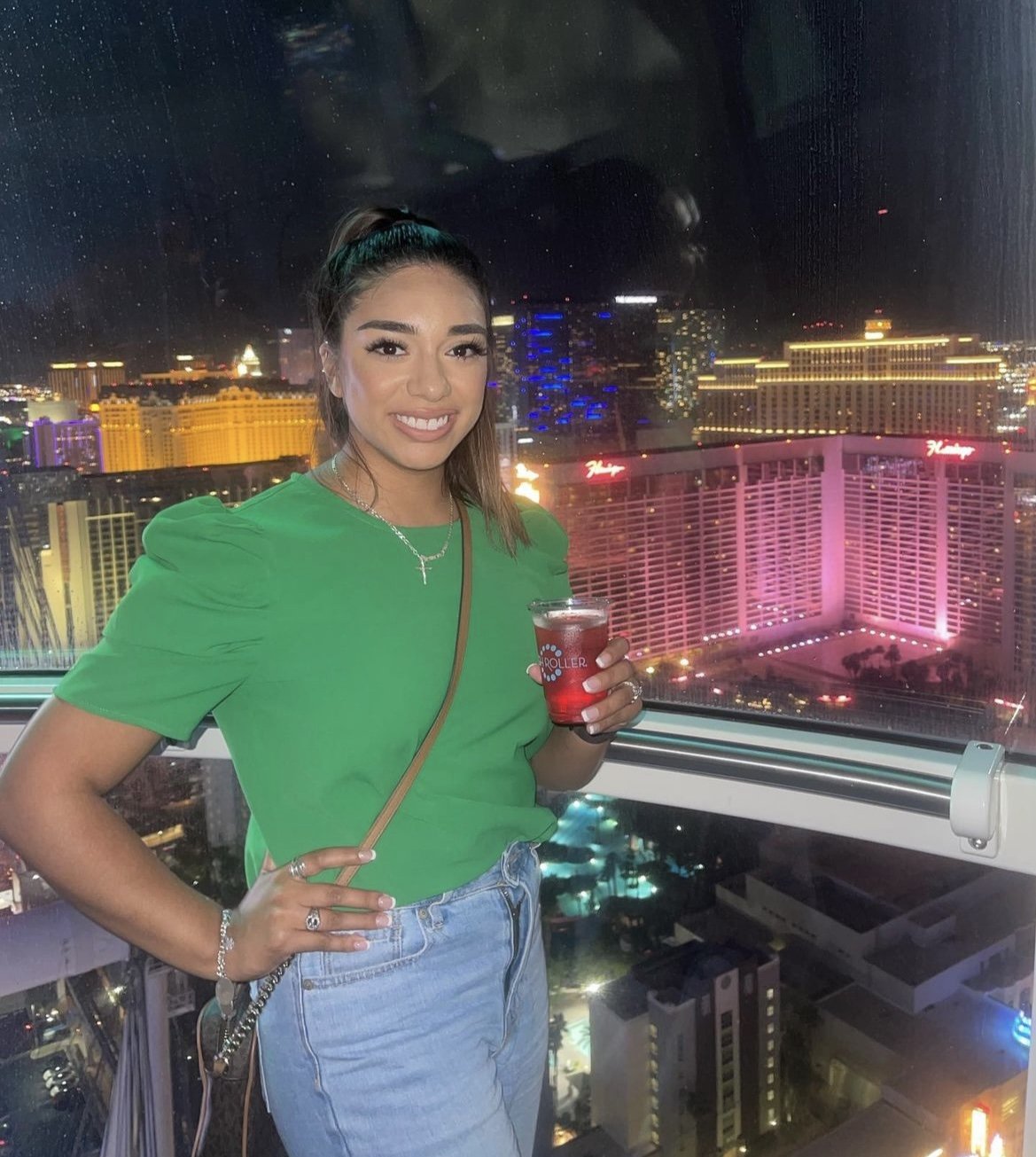 Latina with best legs and beautiful face no pull out game #b3FVrjil