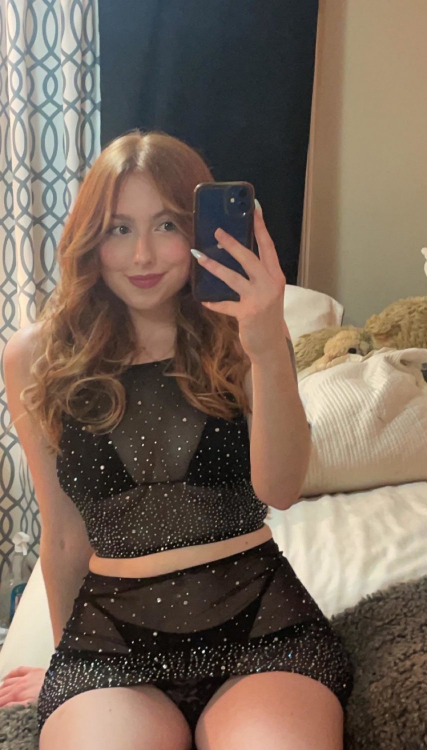 Perfect Bubbly Redhead Slut #5CMtkTUU