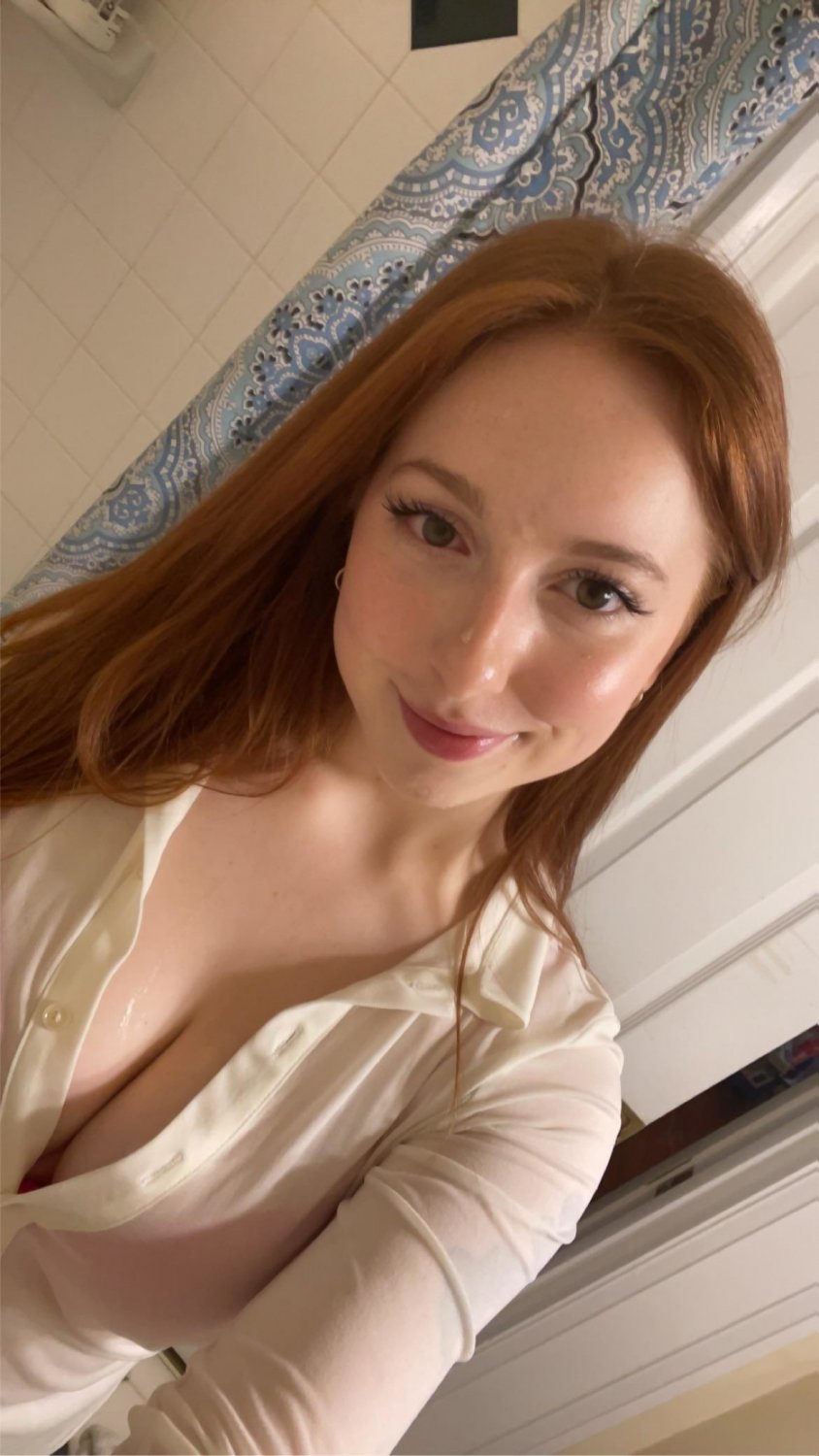 Perfect Bubbly Redhead Slut #KclGUJzF