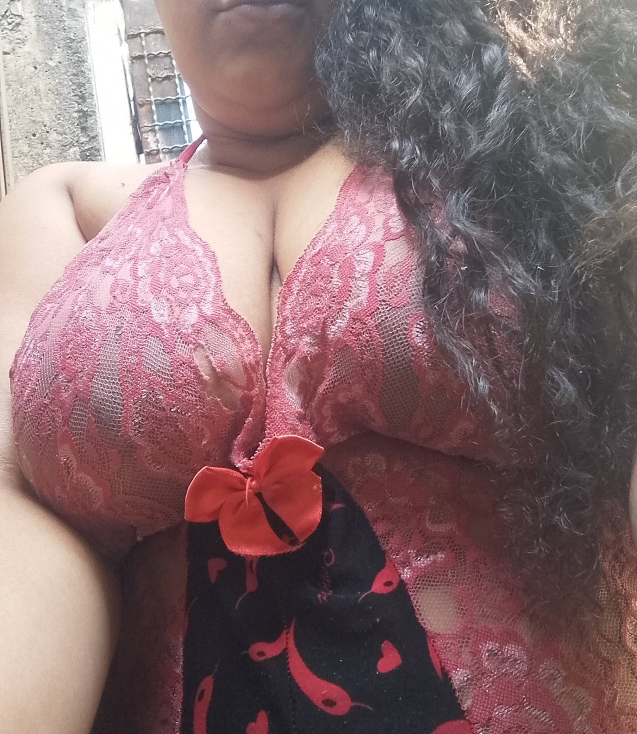 BBW CASADA (B. 1. B. 1) #R8XQIOnh