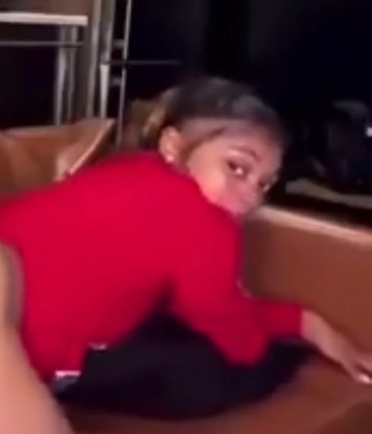 Digging her out on LIVE 🍑 📹 #G2dD9JXE