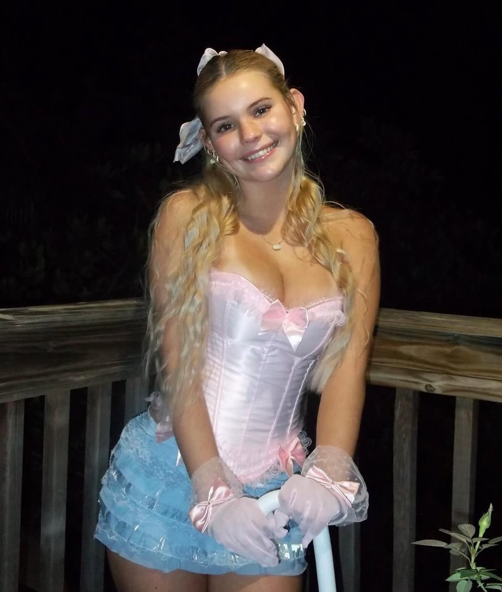 Another drunk barely legal load catcher. I bet her father is thrilled he’s raising a cumrag #KRepeiMD