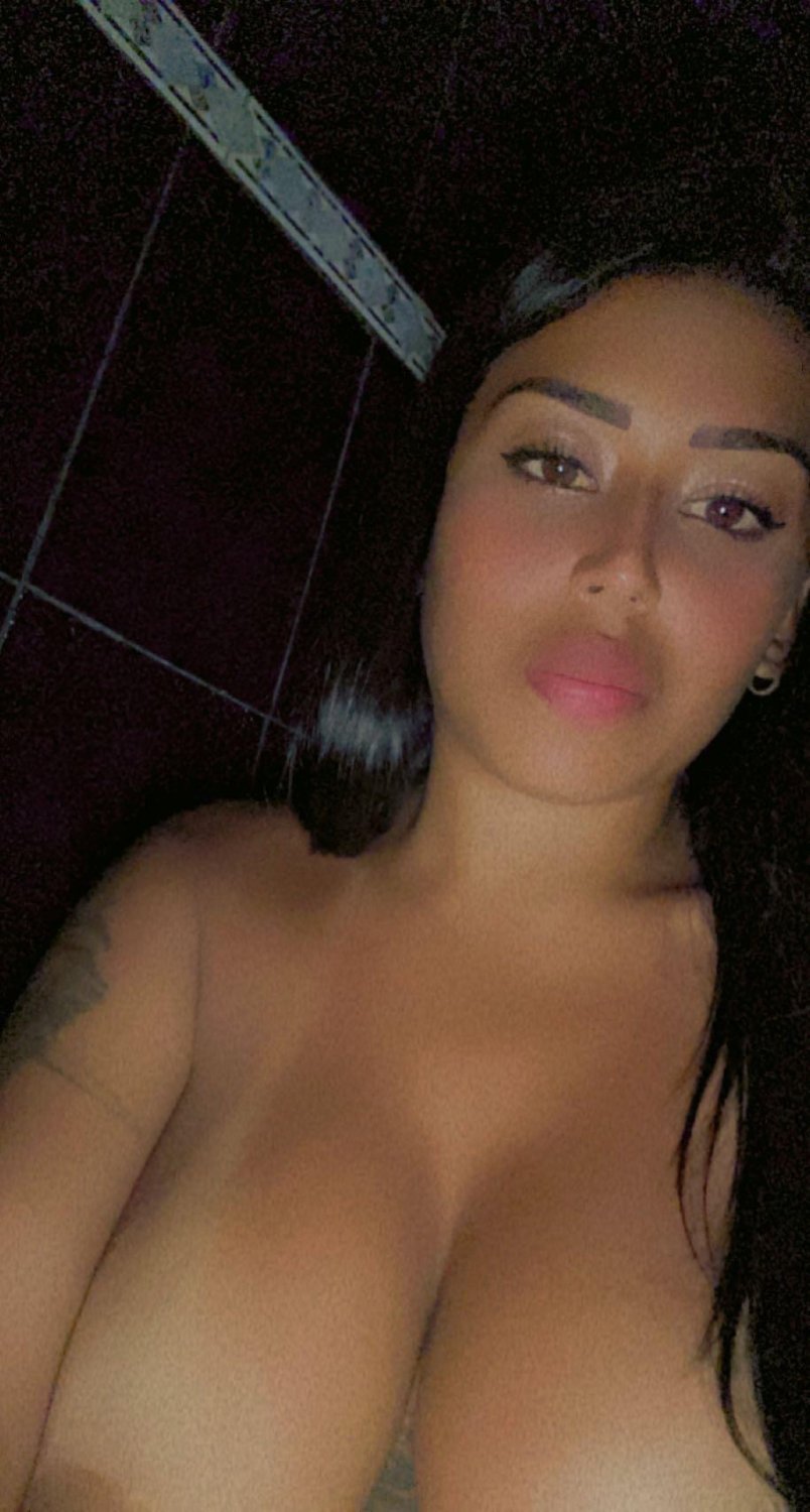 Beautiful Naked Pregnant Latinas - Pregnant Latina - Porn Videos & Photos - EroMe